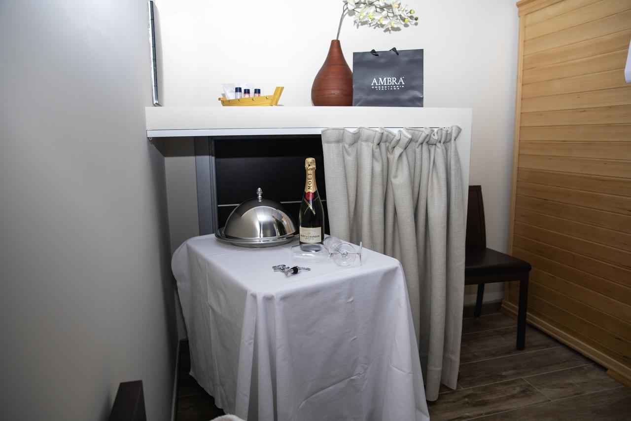 Castahotel Castagnito Kültér fotó